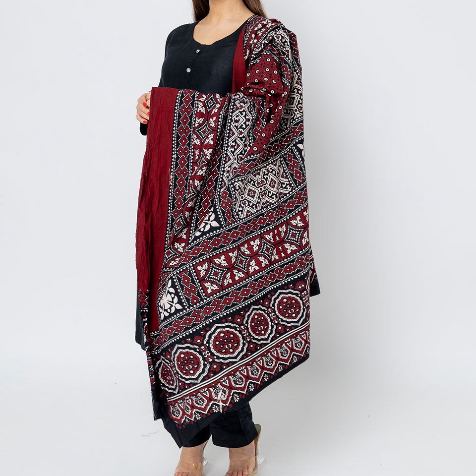 Chandio Heritage Ajarak Scarf - Artisan Crafted | Premium Finish | Unisex
